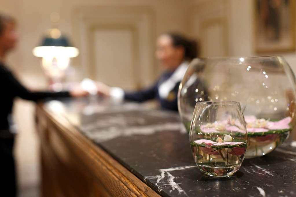 Le Plaza Hotel Bruselas